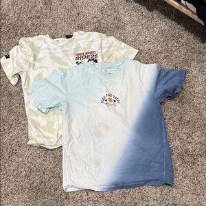 Zara Light Blue to Navy Ombre Tee & Pale Green Tie-Dye Graphic Tees